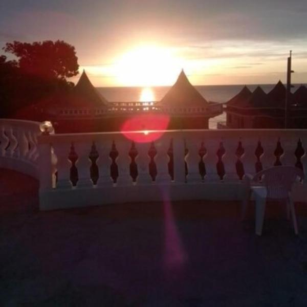 Dela De-Rose Guest House Negril Jamaica 外观 照片